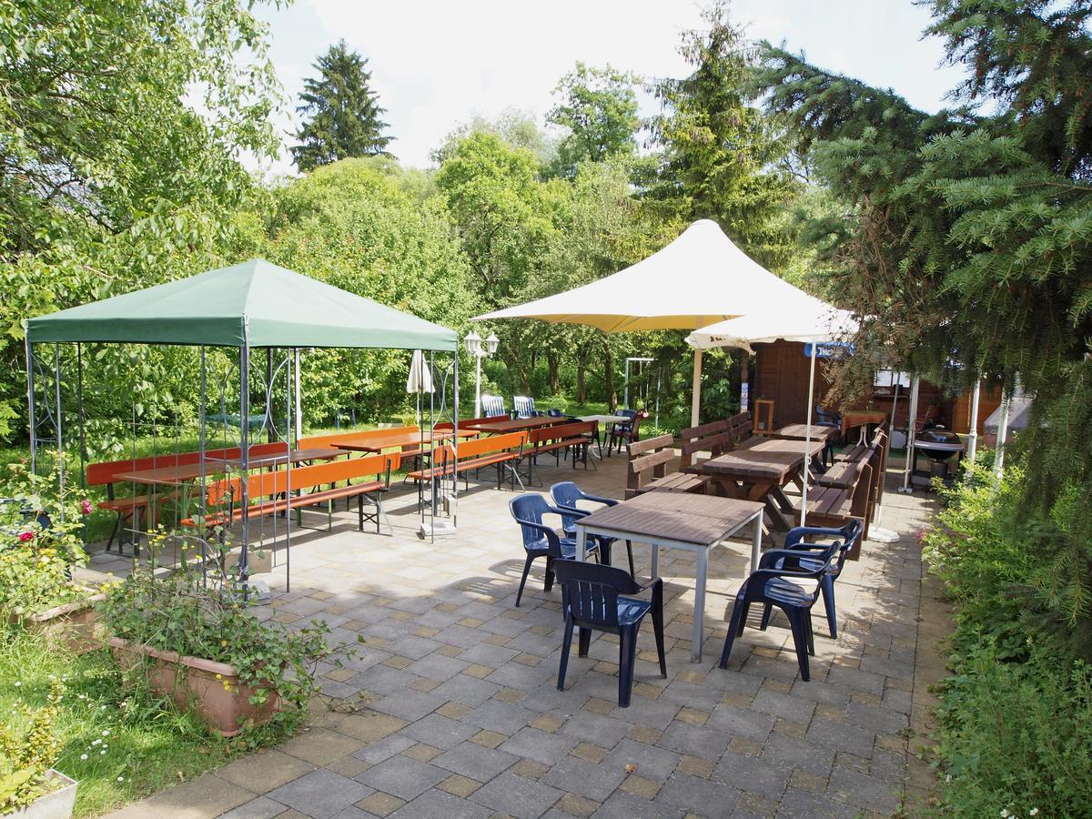 Hotel Resengoerg à Ebermannstadt Extérieur photo